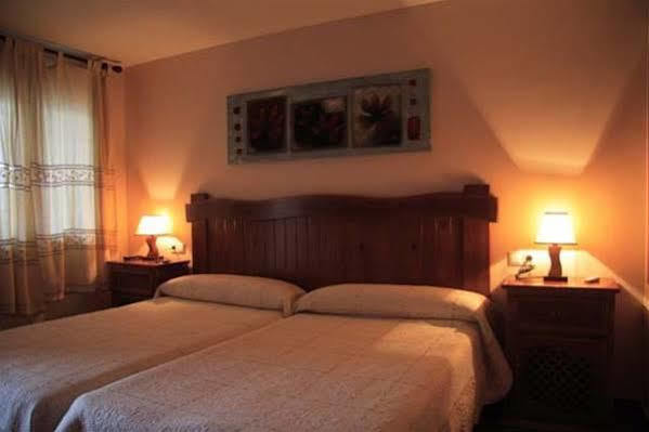 Hotel Patri วูเอสการ์ ภายนอก รูปภาพ